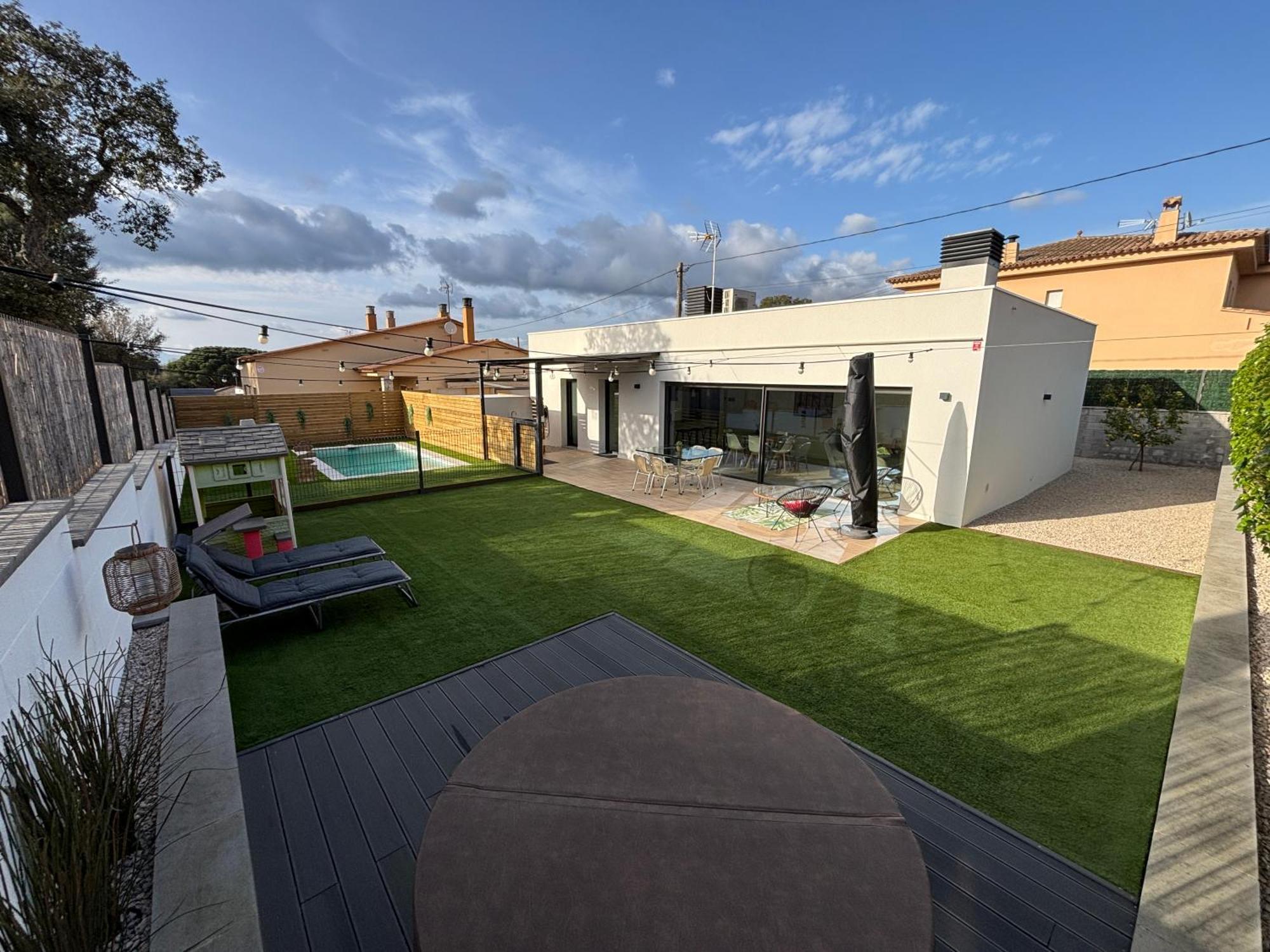 Espectacular Casa En Llagostera - Costa Brava, Con Piscina ภายนอก รูปภาพ