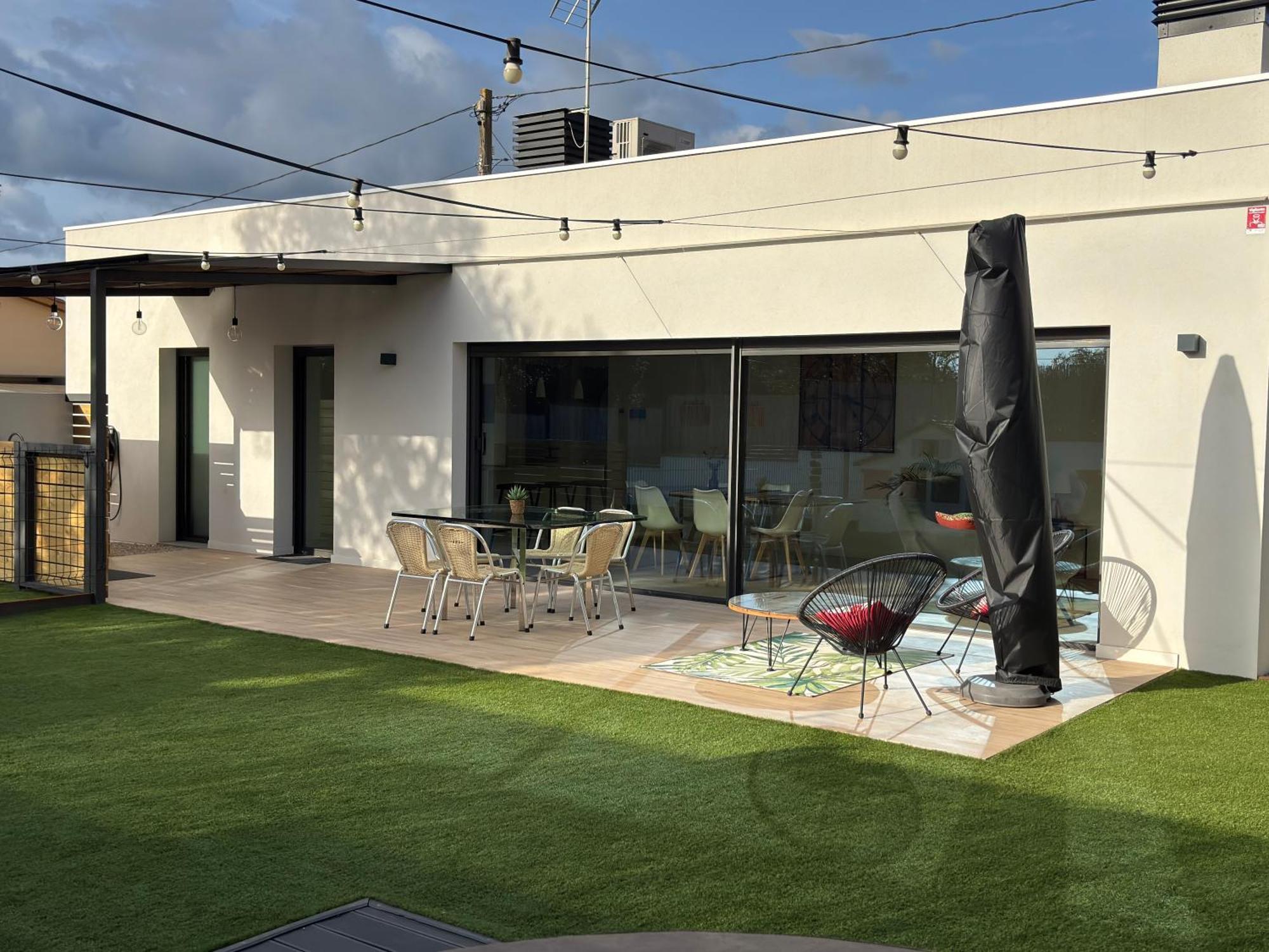 Espectacular Casa En Llagostera - Costa Brava, Con Piscina ภายนอก รูปภาพ